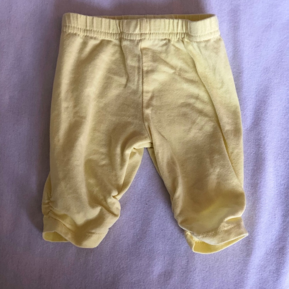 Light yellow tights